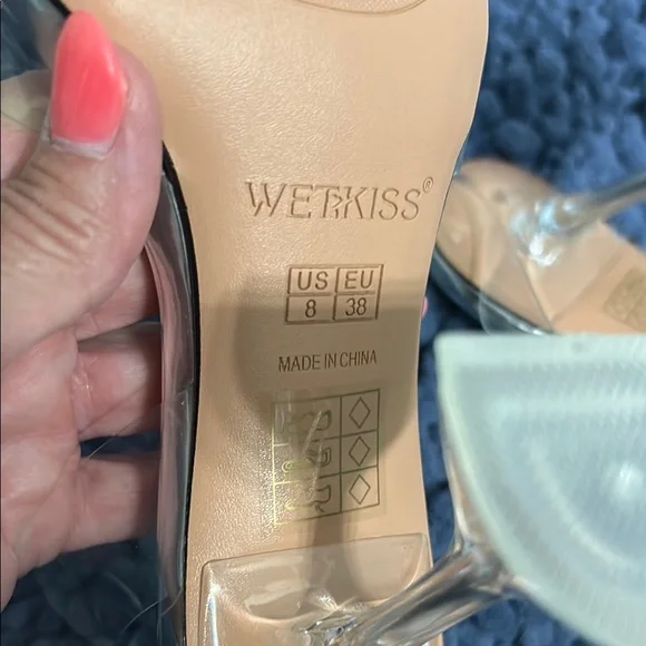 NWOT…WetKiss Silver Stiletto Heels with Rhinestone Embellishments Sz 8 - Picture 5 of 5